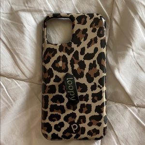 Leopard iPhone 11 Pro loopy case
